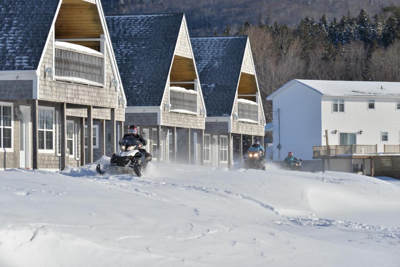 Keltic Quay Cottages & Bayfront Lodge Whycocomagh Extérieur photo