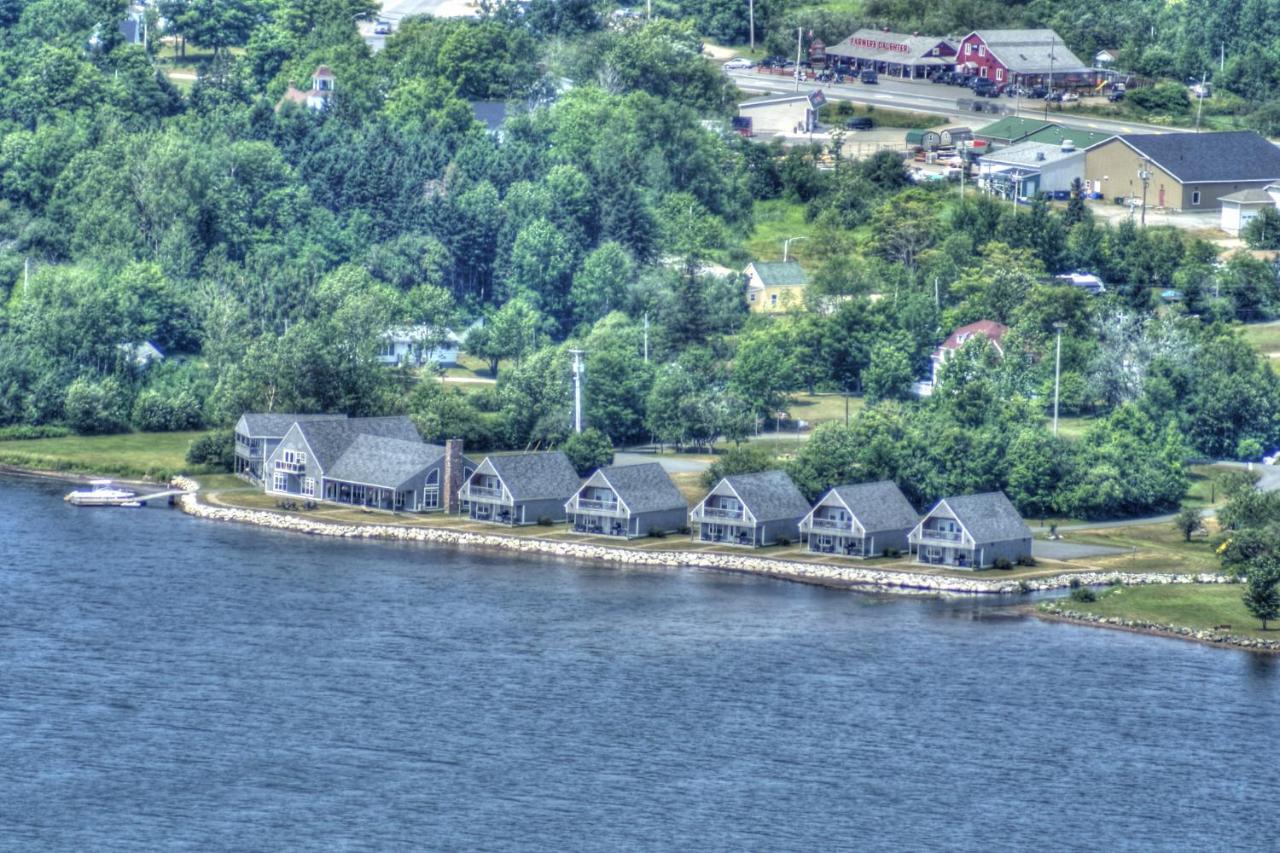 Keltic Quay Cottages & Bayfront Lodge Whycocomagh Extérieur photo